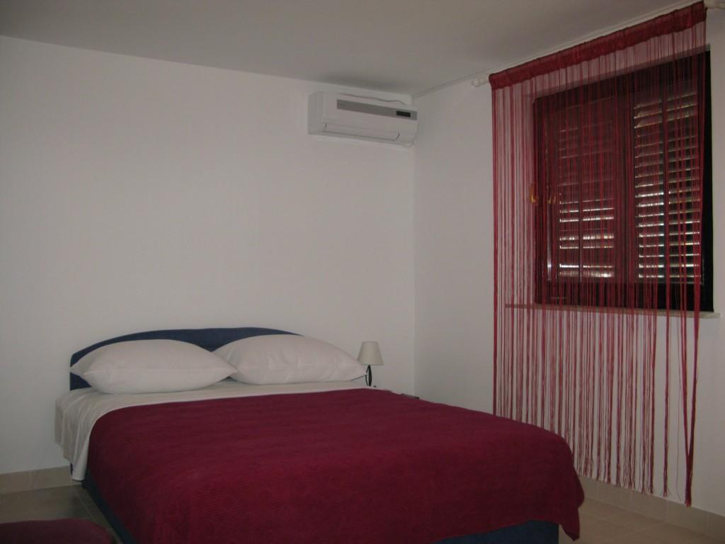 Apartmani Orhideja Rab Town Rum bild