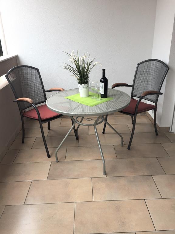 Apartmani Orhideja Rab Town Exteriör bild